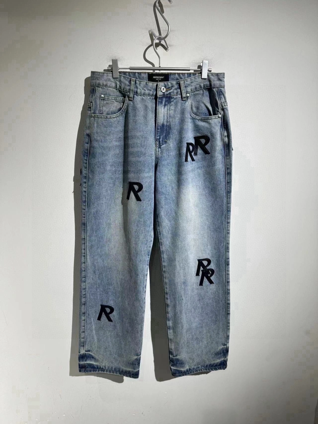 wg.luxury- R5pr5s59t R3 Initial item:D-F054J2129